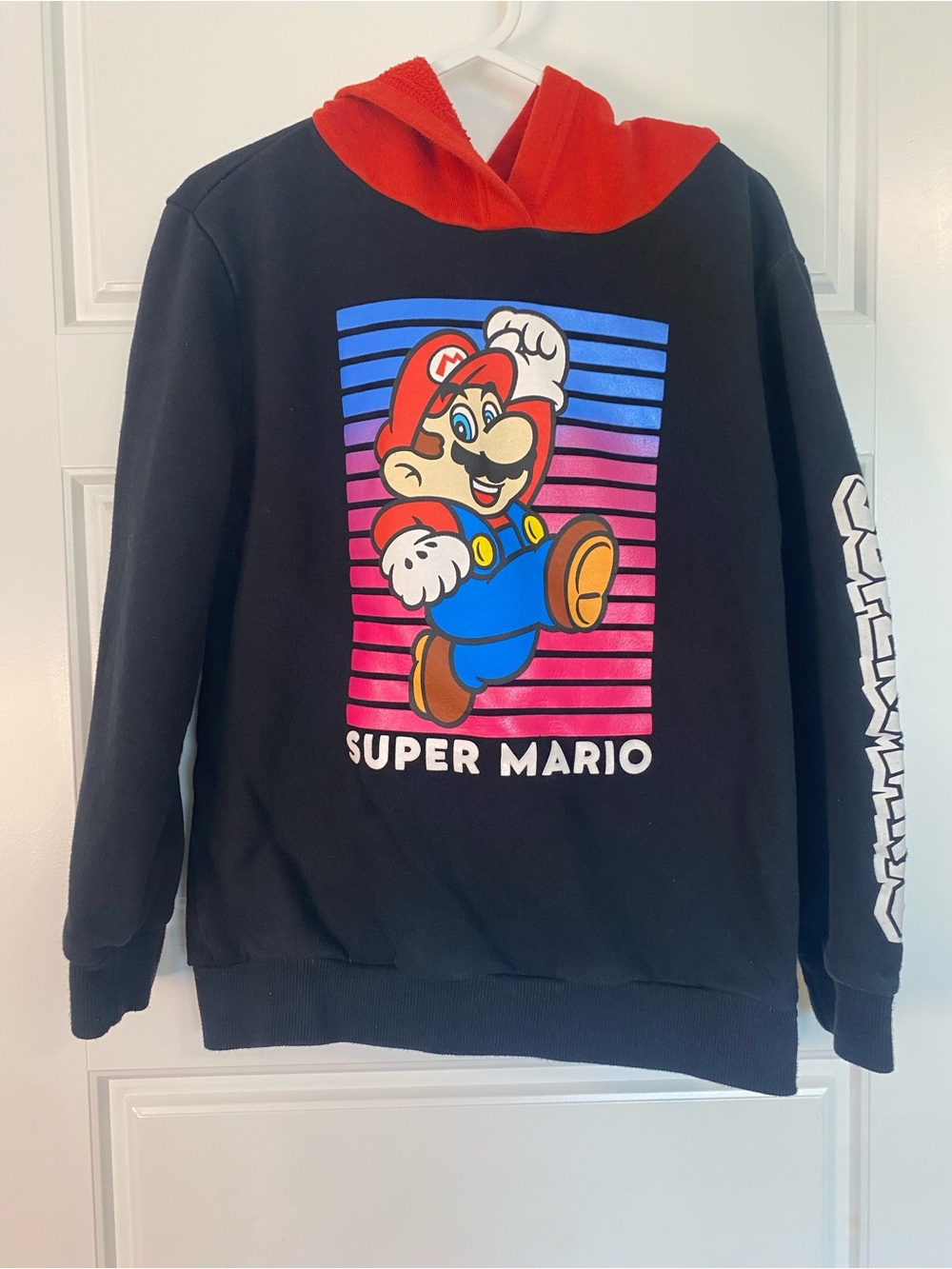 Super Mario Kids Medium Hoodie Nintendo Graphic Sweatshirt Gamer Black Red Youth